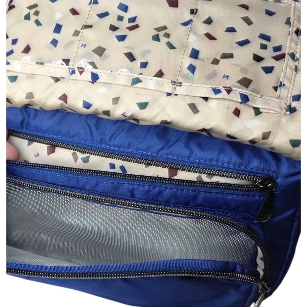 NWT: LUG WINGS SE CROSSBODY BAG - COBALT BLUE & insulated pouch inside - Picture 8 of 10